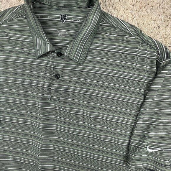 Nike Golf Short Sleeve Polo Shirt Mens Green Striped Athletic Large Stretch - Picture 1 of 7